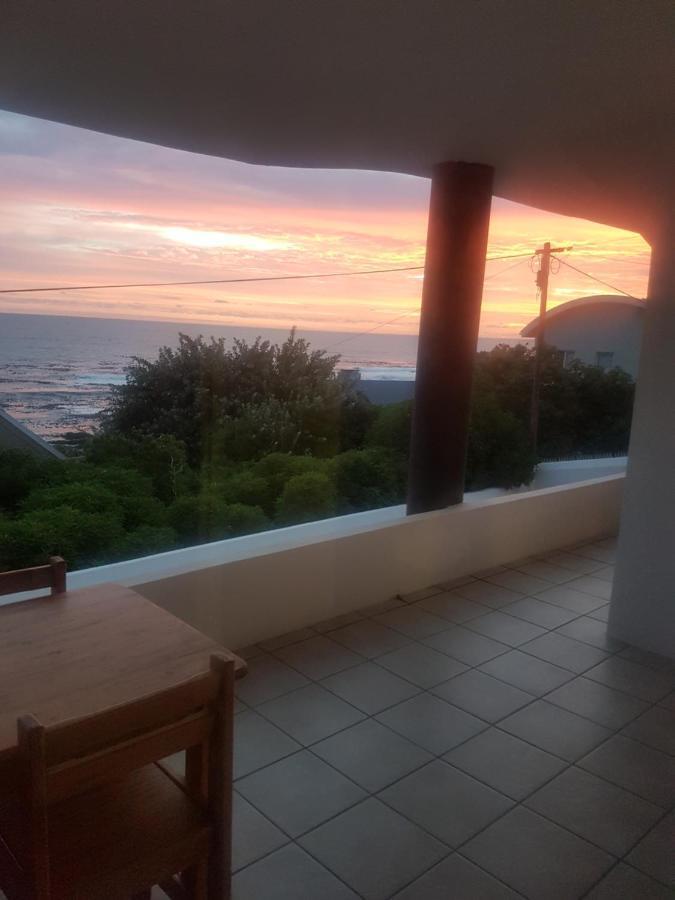 Beaumonte Guesthouse Hermanus Buitenkant foto